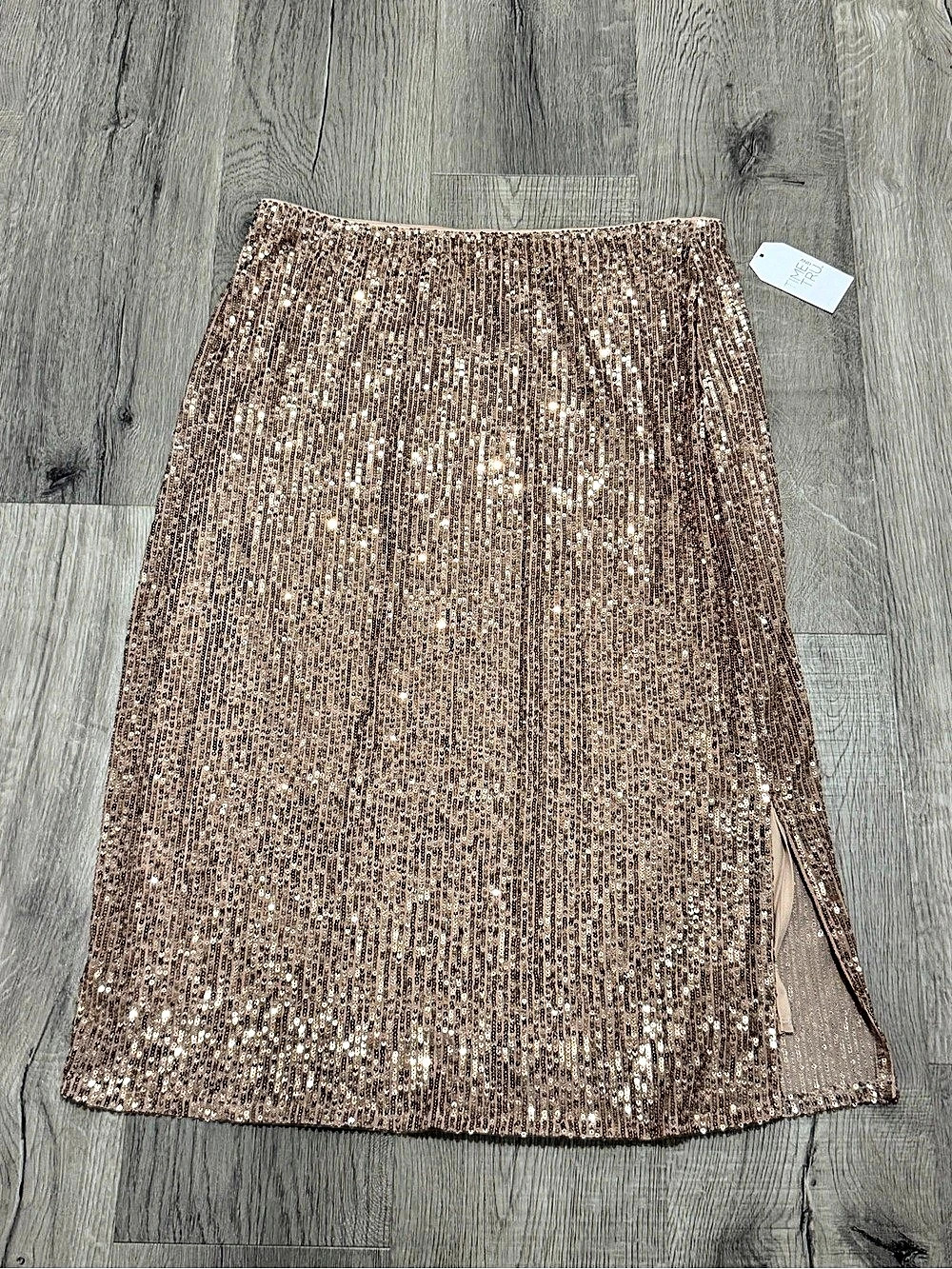 Time and Tru Women's Gold sequin Skirt with Side Slit size Large